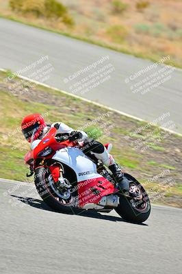 media/Apr-13-2025-TrackXperience (Sun) [[fb1ef998a6]]/Level 2 (Intermediate)/Turns 4 and 6 (Session 4)/